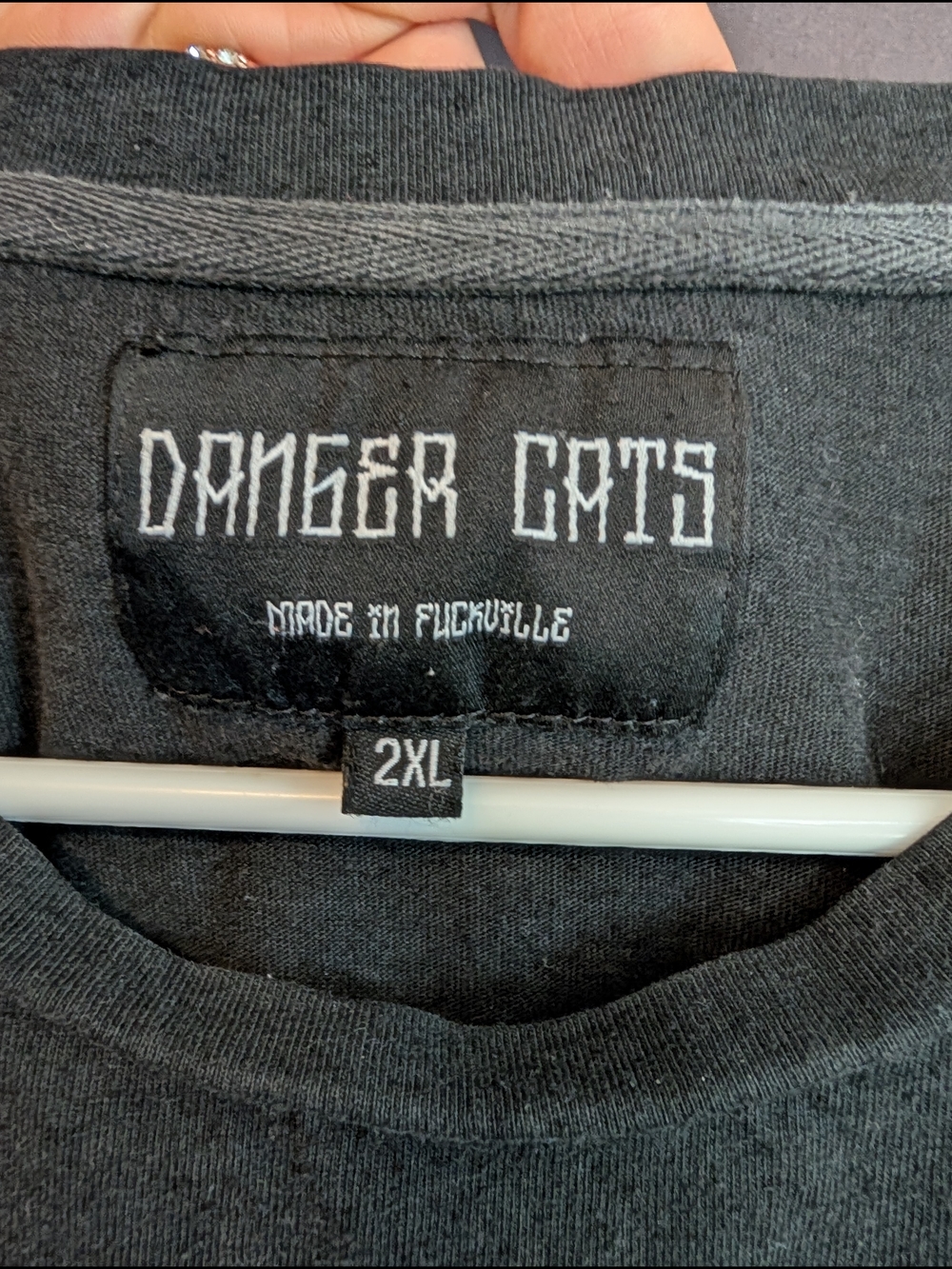 Danger Cats Black Graphic Short Sleeve Tee Men's 2XL. Fits Small - Picture 5 of 8